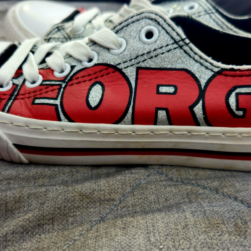 UGA Red and Black Graphic Sneakers Size 6. image 2